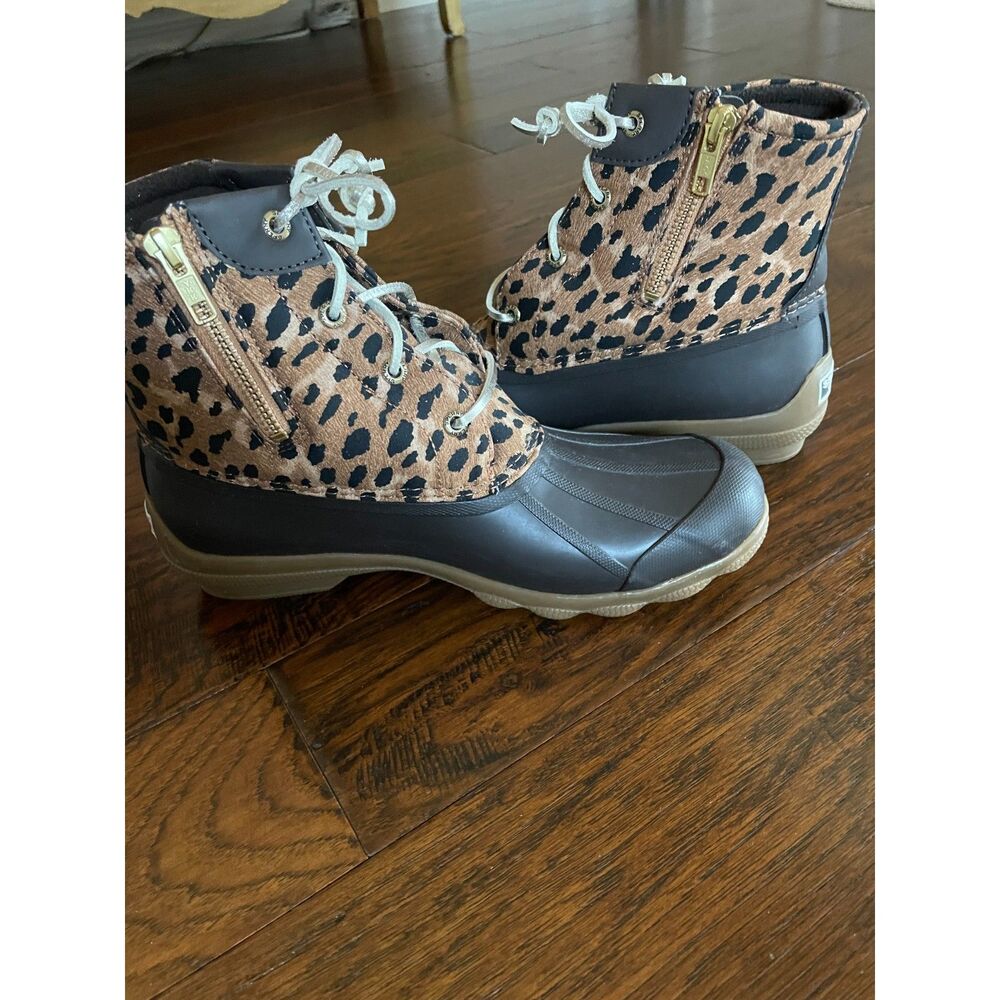Gently Used Sperry Syren Gulf Leopard Duck Casual Boots - Picture 2 of 4
